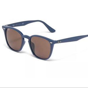 RAY-BAN 'RB4258' ACETATE FRAME ANGULAR SUNGLASSES